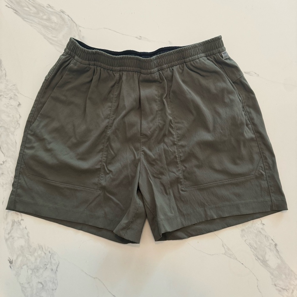 Lululemon 5” Woven Bowline Shorts Medium
